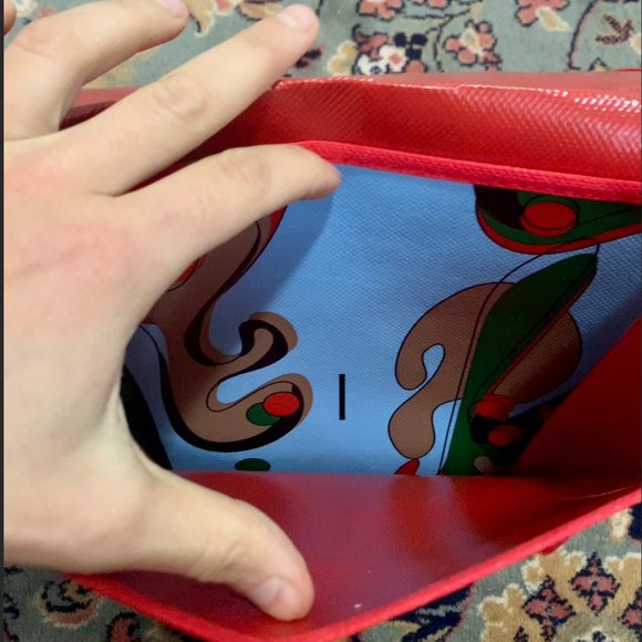 iCool by Cathy Longo Messenger Bag - Picture 4 of 5